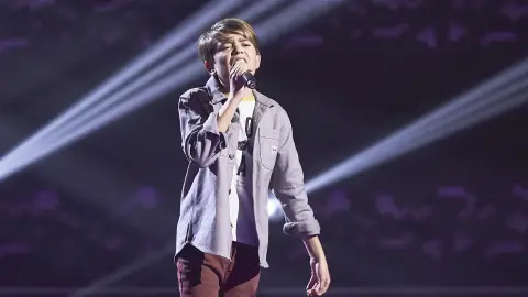 Lágrimas y shock: Pol Calvo revoluciona los Asaltos cantando ‘I will always love you’ Lágrimas y shock: Pol Calvo revoluciona los Asaltos cantando ‘I will always love you’