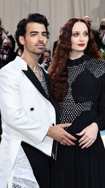 Sophie Turner y Joe Jonas en la Met Gala 2022