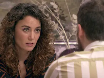 Sonia rechaza la petición de matrimonio de Medina: “Estoy hecha un lío” Sonia rechaza la petición de matrimonio de Medina: “Estoy hecha un lío”