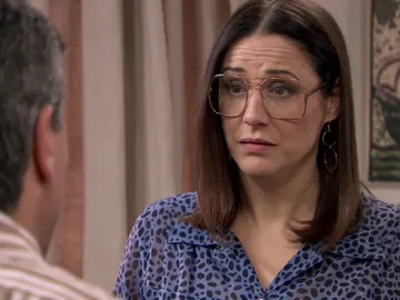 Ismael decide contenerse las ganas de delatar a Santiago por el bien de Penélope Ismael decide contenerse las ganas de delatar a Santiago por el bien de Penélope