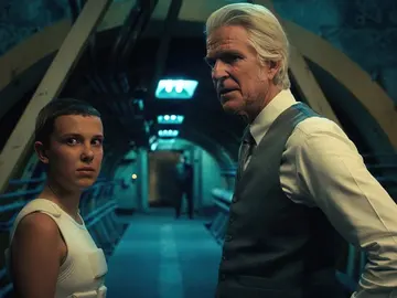 Once y Papá en 'Stranger Things' Once y Papá en 'Stranger Things'