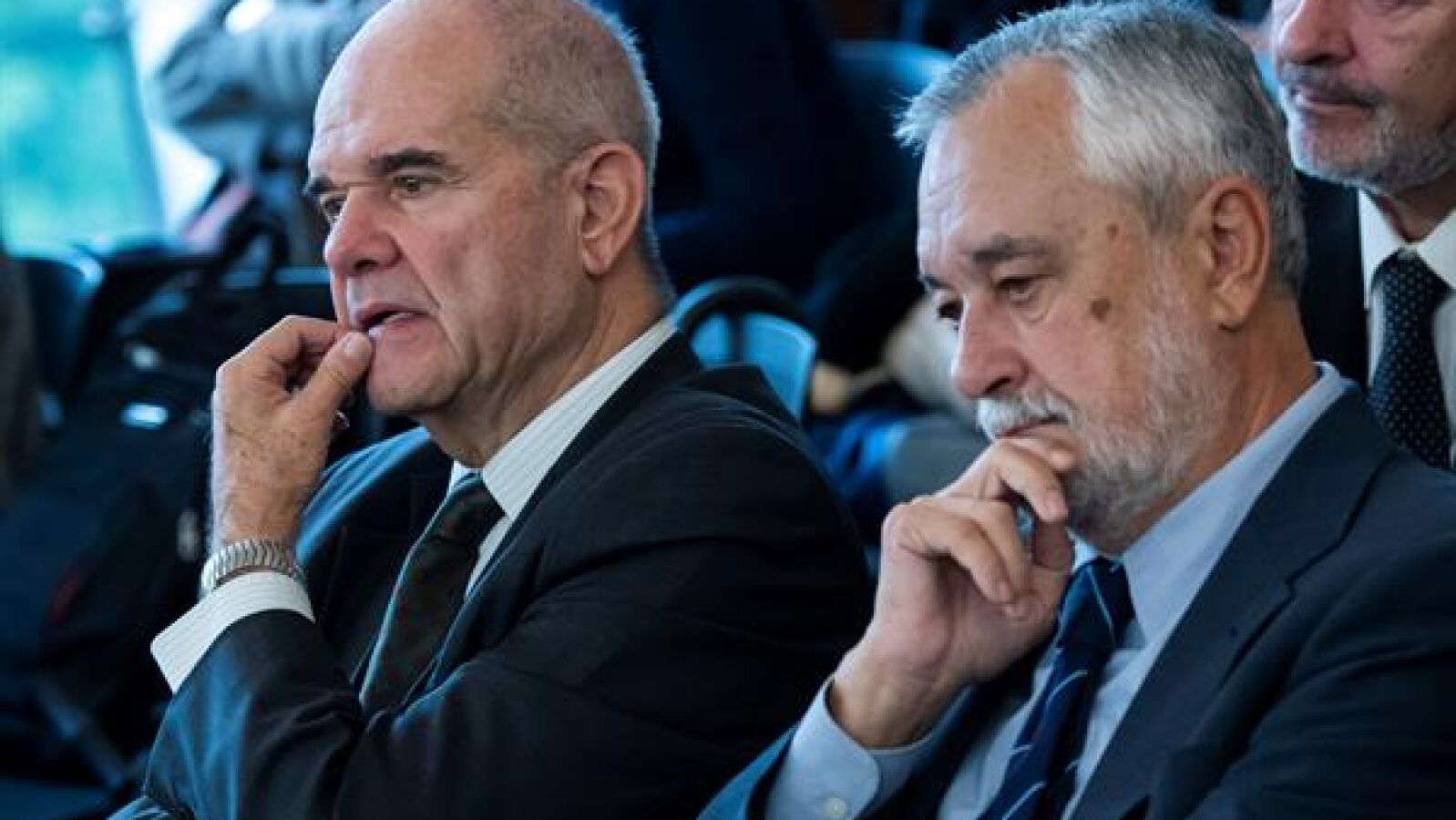 El PSOE defiende la honestidad de Chaves y Griñán y pide 