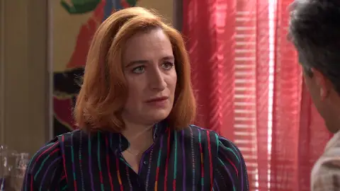 Rosa reaparece en la vida de Ismael y le pide un gran favor: “Ayúdame a encontrar a nuestro hijo” Rosa reaparece en la vida de Ismael y le pide un gran favor: “Ayúdame a encontrar a nuestro hijo”