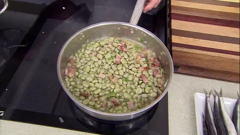 El paso a paso de Arguiñano para darles a las habas un sabor especial El paso a paso de Arguiñano para darles a las habas un sabor especial