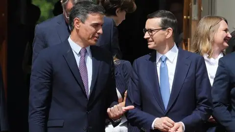 A3 Noticias 2 (27-07-22) Sánchez, sobre Chaves y Griñán: "No hubo enriquecimiento personal, están pagando justos por pecadores" A3 Noticias 2 (27-07-22) Sánchez, sobre Chaves y Griñán: "No hubo enriquecimiento personal, están pagando justos por pecadores"