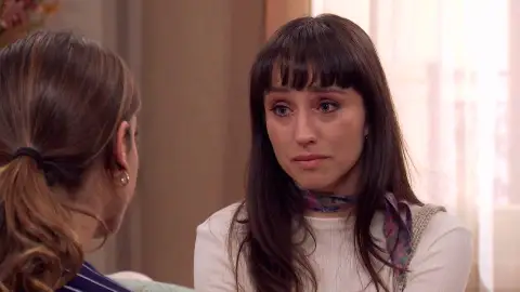 Paloma reacciona tras un ataque de celos: su amistad con Coral supera todas las pruebas Paloma reacciona tras un ataque de celos: su amistad con Coral supera todas las pruebas