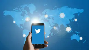 Twitter Twitter