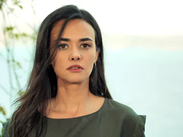 Fekeli amenaza a Ümit tras pillarle con las manos en la masa: “Si no dejas en paz a Demir, te las verás conmigo” Fekeli amenaza a Ümit tras pillarle con las manos en la masa: “Si no dejas en paz a Demir, te las verás conmigo”