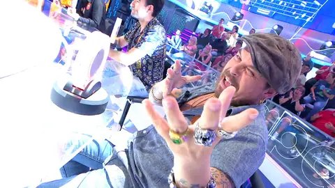 Un oído infalible: Jimmy Barnatán ‘aplasta’ a David Carrillo con su lado más ‘wild’ Un oído infalible: Jimmy Barnatán ‘aplasta’ a David Carrillo con su lado más ‘wild’