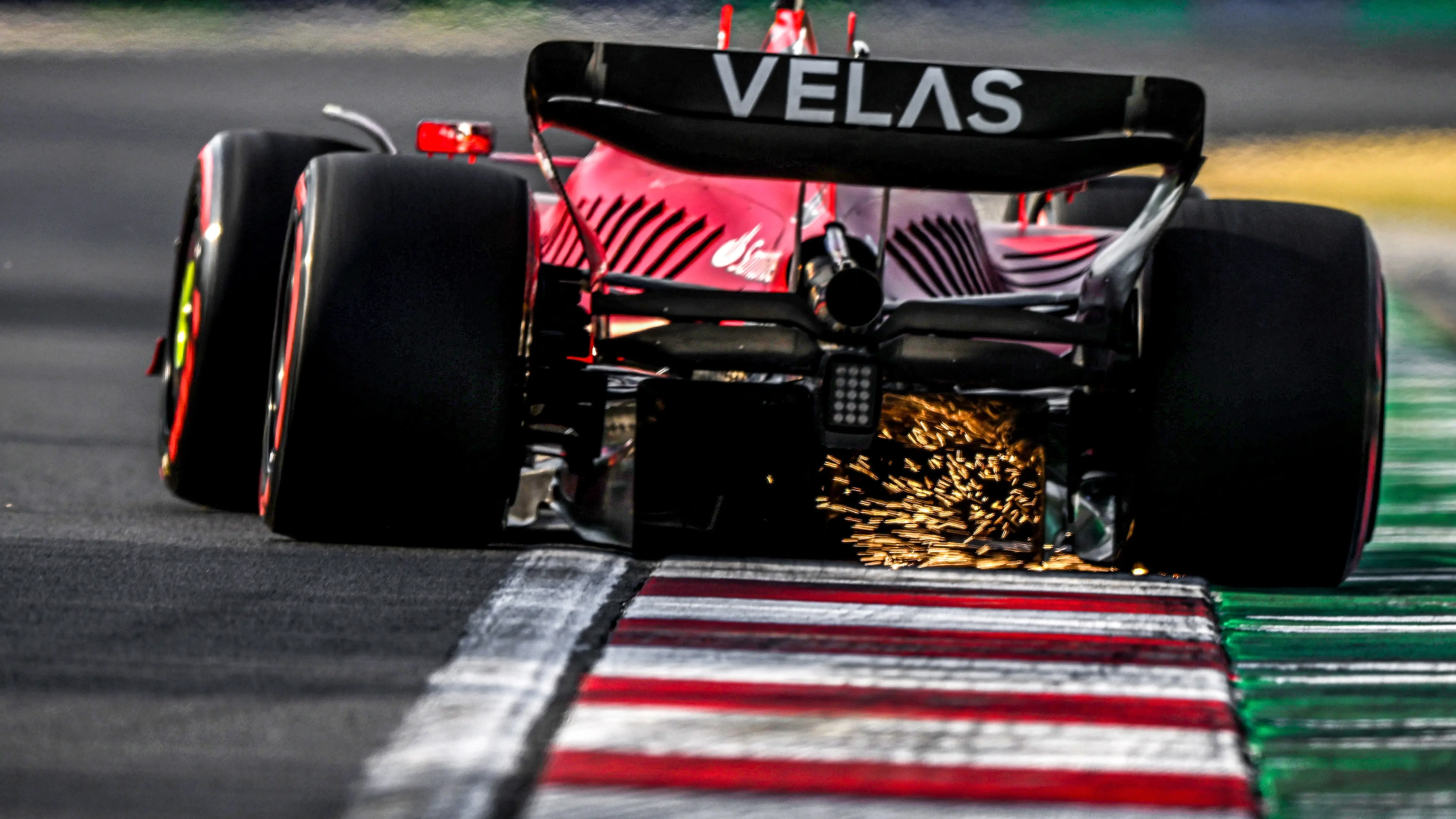 Charles Leclerc (Ferrari) durante los segundos entrenamientos libres del Gran Premio de Hungría Charles Leclerc (Ferrari) durante los segundos entrenamientos libres del Gran Premio de Hungría
