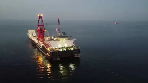 Barco ruso durante una travesía en alta mar Alemania