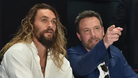 Jason Momoa y Ben Affleck Jason Momoa y Ben Affleck