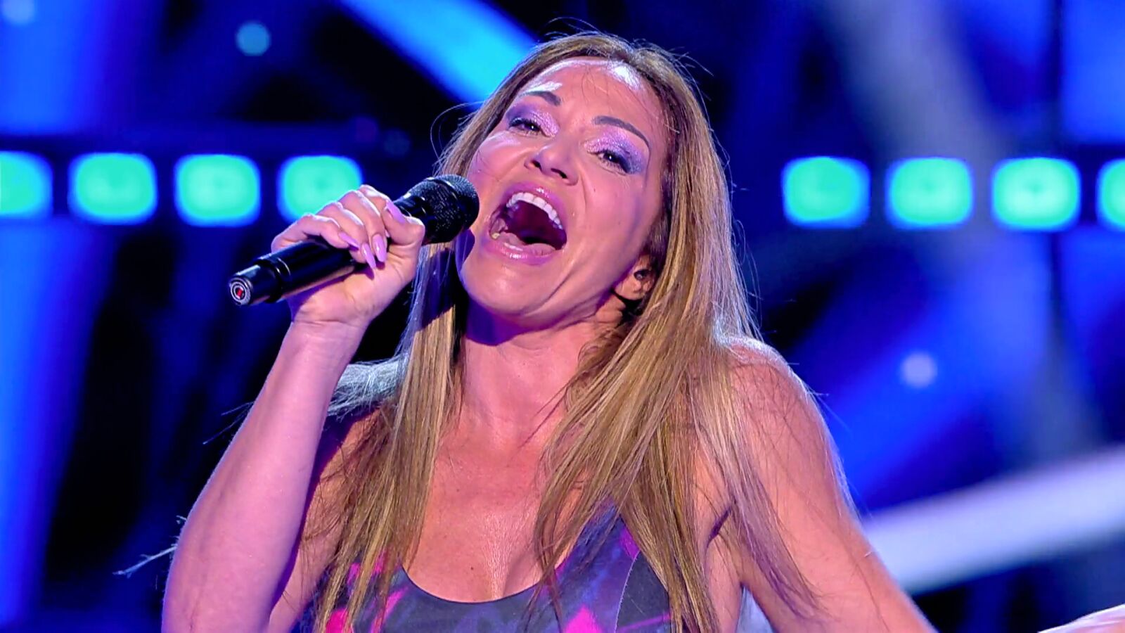 El canto no es el fuerte de la entrenadora personal: “Bendito dolor de oídos”