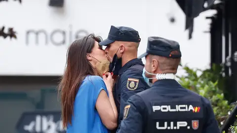 Sonia Ferrer se casa con un policía nacional: Todos los detalles de la emotiva boda Sonia Ferrer se casa con un policía nacional: Todos los detalles de la emotiva boda