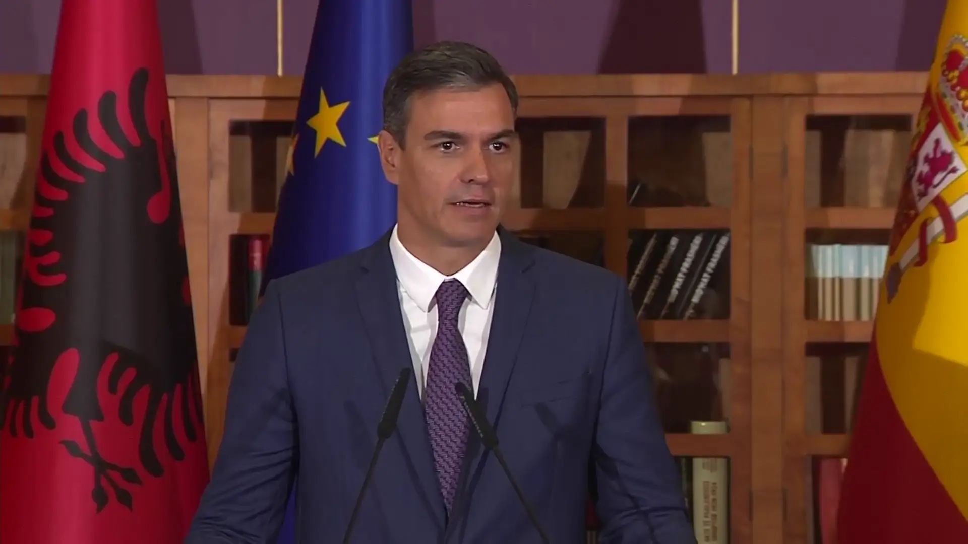 Pedro S&aacute;nchez en Albania