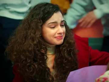 ¡Los hermanos Eren se despiertan de la intoxicación! ¡Los hermanos Eren se despiertan de la intoxicación!