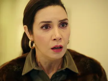 Akif le pide una segunda oportunidad a Nebahat: “He sido muy cruel contigo” Akif le pide una segunda oportunidad a Nebahat: “He sido muy cruel contigo”