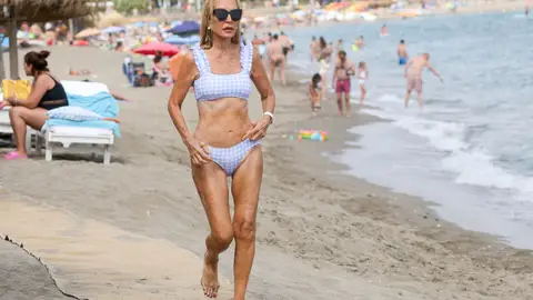 Carmen Lomana en Marbella Carmen Lomana disfruta de unos días de vacaciones en Marbella