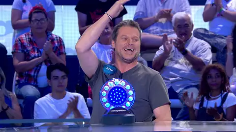 ¿Le huelen los pies? El divertido momento protagonizado por Jota Abril en ‘La Pista’ ¿Le huelen los pies? El divertido momento protagonizado por Jota Abril en ‘La Pista’
