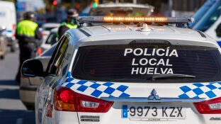 Coche de la Polic&iacute;a Local de Huelva