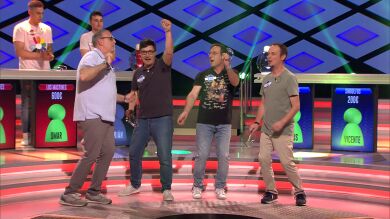 Los ‘Sindulfos’ ponen en pie al público de ‘¡Boom!’ al son de ‘Aquí no hay playa’