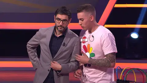 Juanra Bonet, sin palabras, al descubrir el secreto de un concursante en ‘¡Boom!’ Juanra Bonet, sin palabras, al descubrir el secreto de un concursante en ‘¡Boom!’