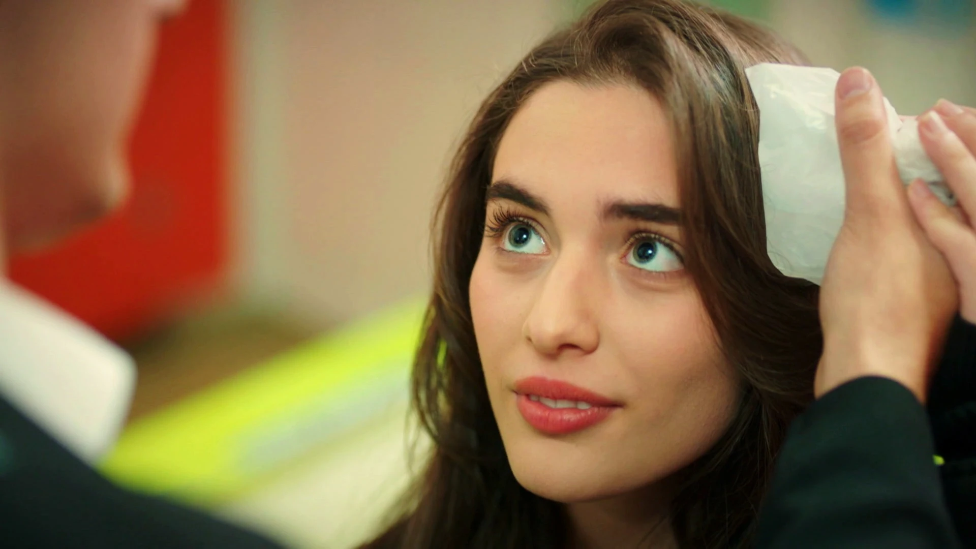 Ayşe llega al colegio Ataman, ¿será la nueva ilusión de Ömer? Ayşe llega al colegio Ataman, ¿será la nueva ilusión de Ömer?