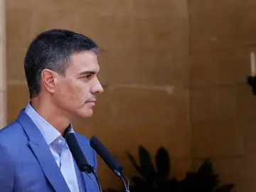 El presidente del Gobierno, Pedro Sánchez, durante la rueda de prensa en Palma de Mallorca. El presidente del Gobierno, Pedro Sánchez, durante la rueda de prensa en Palma de Mallorca.