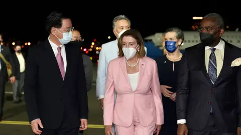 Nancy Pelosi aterriza en Taiwán Nancy Pelosi aterriza en Taiwán