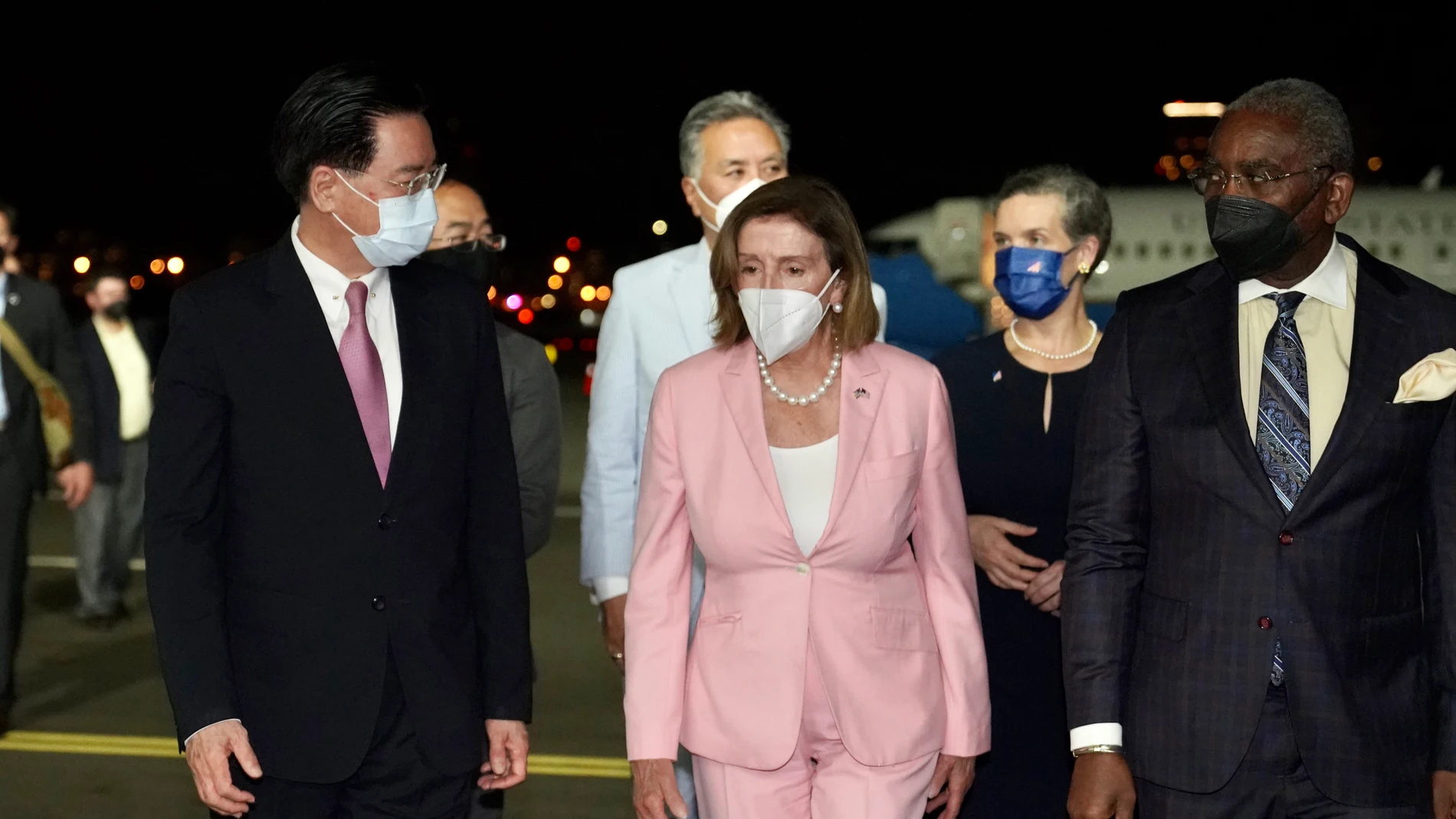 Nancy Pelosi aterriza en Taiwán