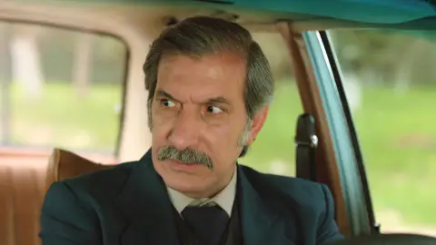 Züleyha lleva a cabo junto a Sadi un plan contra Fikret, ¿conseguirá liberar a Demir? Züleyha lleva a cabo junto a Sadi un plan contra Fikret, ¿conseguirá liberar a Demir?