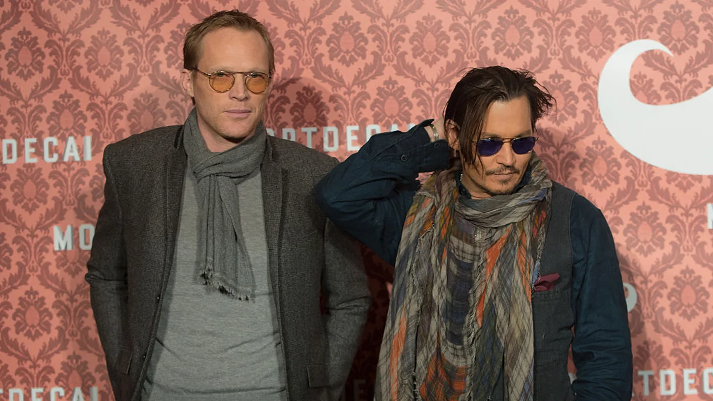 Paul Bettany y Johnny Depp Paul Bettany y Johnny Depp