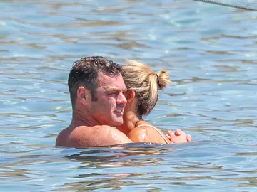 Fonsi Nieto y su novia Maider Barthe Fonsi Nieto y su novia Maider Barthe