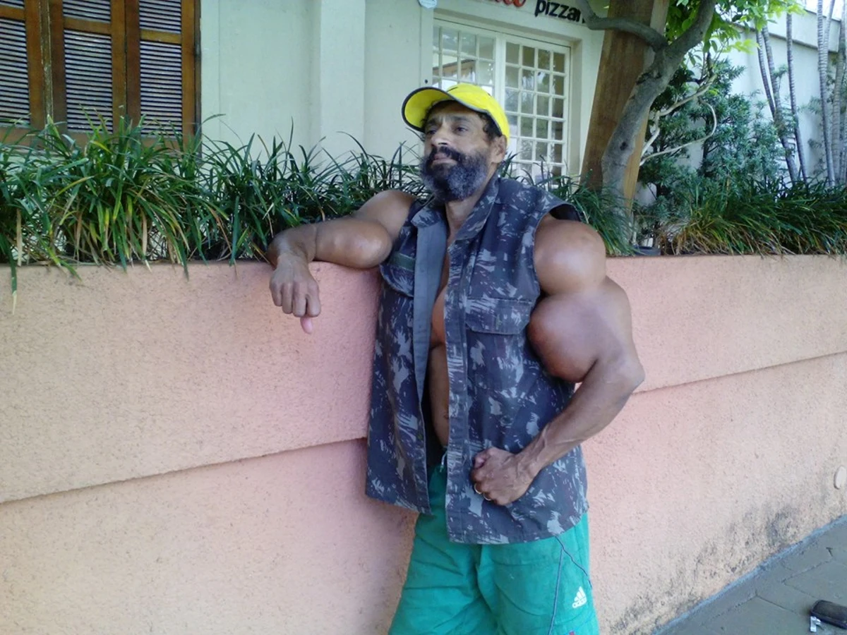 Muere Valdir Segato, el 'Hulk brasileño', a los 55 años tras un paro  cardíaco