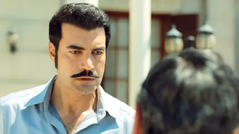 En el próximo capítulo de ‘Tierra Amarga’: Demir entra en cólera al enterarse del incidente en la mansión Yaman En el próximo capítulo de ‘Tierra Amarga’: Demir entra en cólera al enterarse del incidente en la mansión Yaman