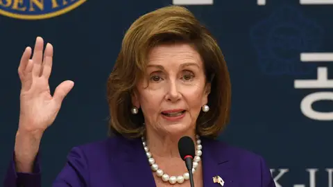Nancy Pelosi en la Asamblea Nacional de Seúl Nancy Pelosi en la Asamblea Nacional de Seúl