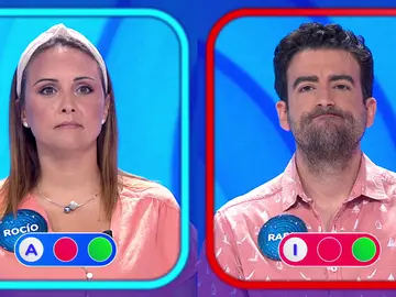 ¡Rafa sufre en la ‘Silla Azul’! Un error le hace temer por su permanencia en ‘Pasapalabra’ ¡Rafa sufre en la ‘Silla Azul’! Un error le hace temer por su permanencia en ‘Pasapalabra’
