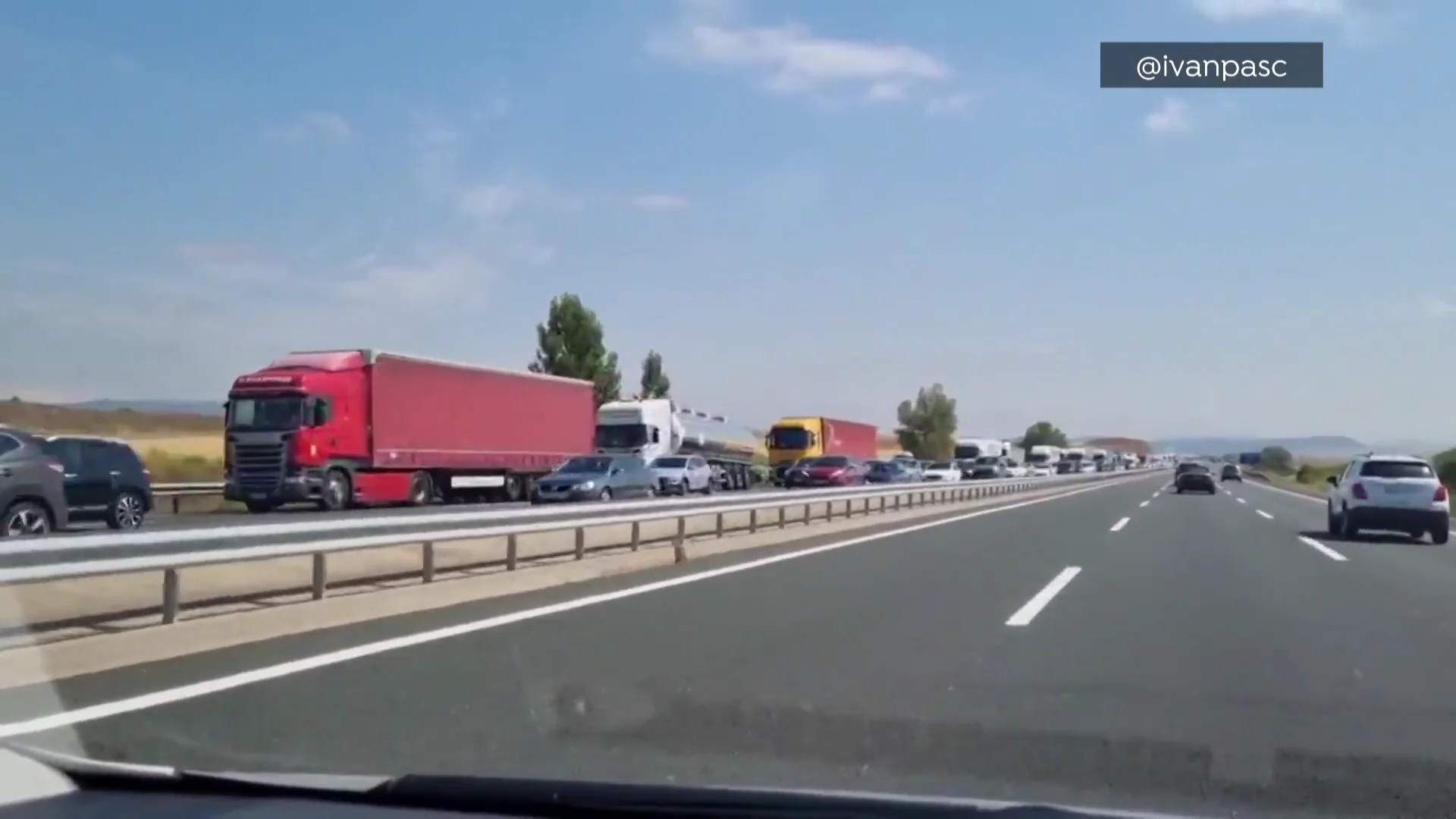 Monumental atasco en Burgos