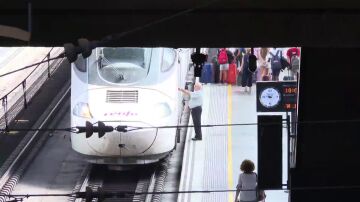 Un tren de alta velocidad de RENFE