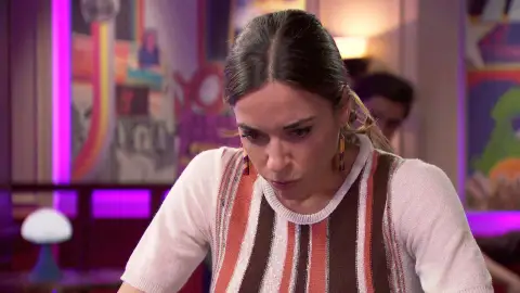 Avance semanal de 'Amar es para siempre': Coral, desolada tras su ruptura con Paloma, encuentra consuelo en la bebida Avance semanal de 'Amar es para siempre': Coral, desolada tras su ruptura con Paloma, encuentra consuelo en la bebida