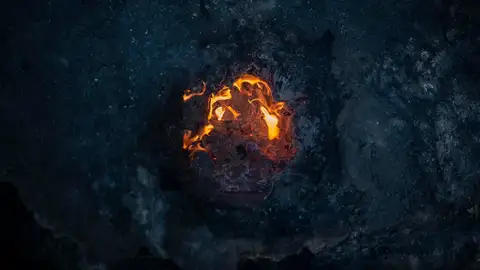 Incendio forestal que permanece activo en Verín (Ourense) y que ya ha calcinado 600 hectáreas. Incendio forestal que permanece activo en Verín (Ourense) y que ya ha calcinado 600 hectáreas.