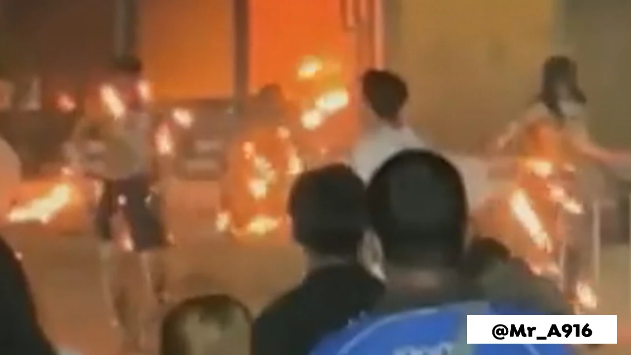 Dura imagen de las personas que estaban en la discoteca huyendo de las llamas