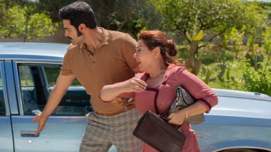Avance semanal de 'Tierra Amarga': Demir se entera de que Sevda es la madre de Ümit y la expulsa de su vida 