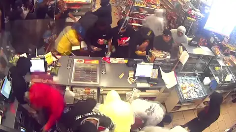 Robo multitudinario en Los Ángeles Robo multitudinario en Los Ángeles