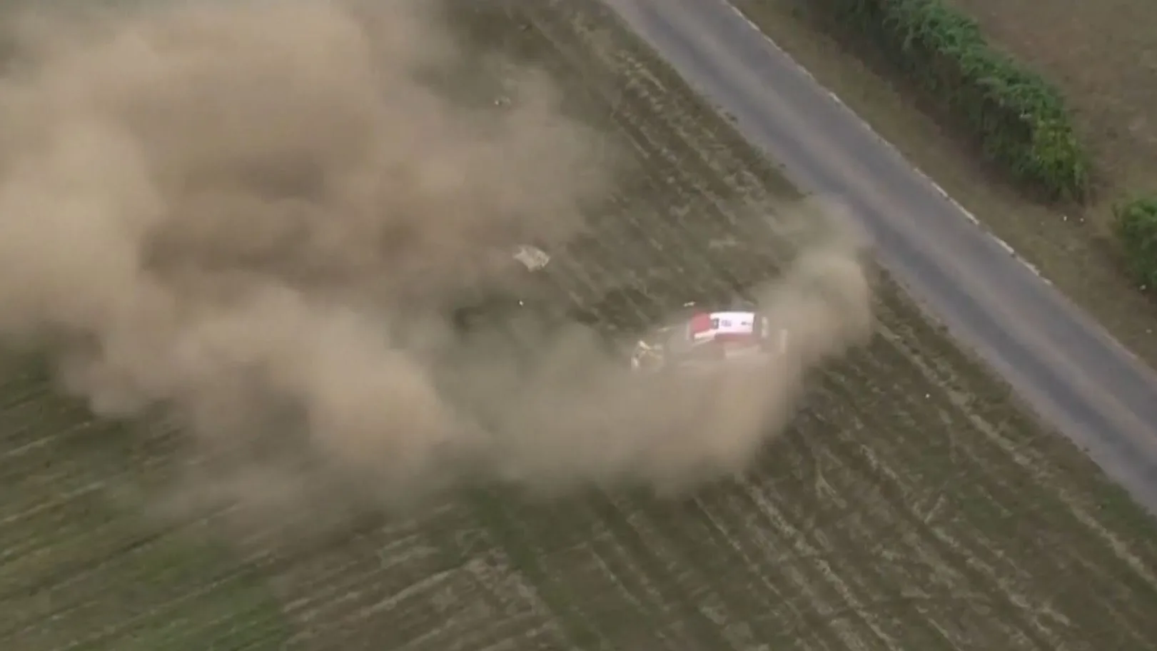 As&iacute; fue el espectacular accidente de Rovanpera en el Rally de Ypres
