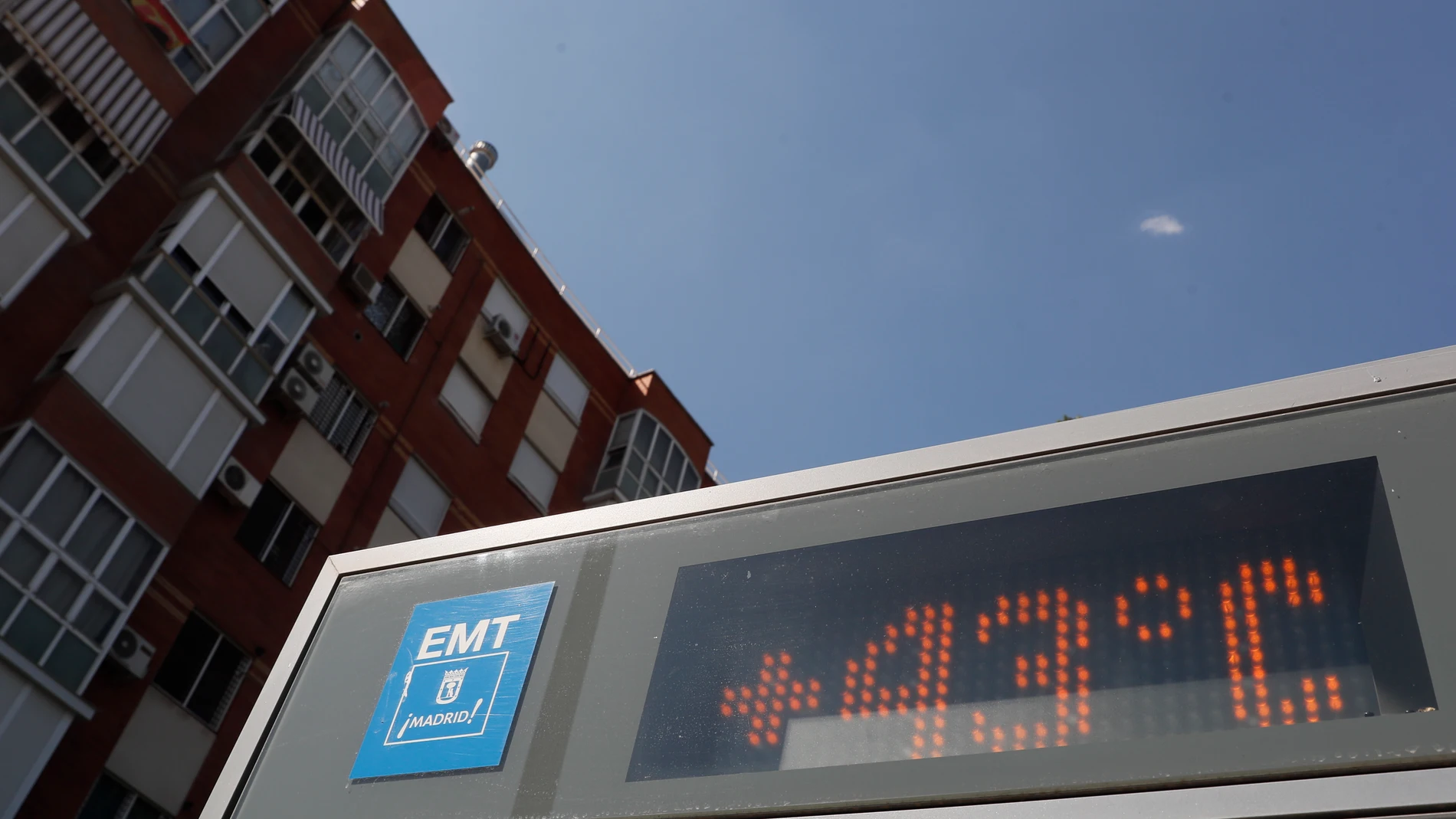 Imagen de archivo de un termómetro en Madrid