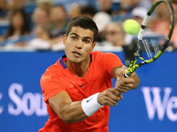 Carlos Alcaraz durante su partido contra Cameron Norrie en los cuartos de final del Masters 1000 de Cincinnati. Carlos Alcaraz durante su partido contra Cameron Norrie en los cuartos de final del Masters 1000 de Cincinnati.