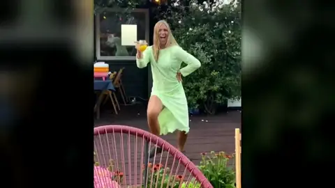 Vídeos en apoyo a Sanna Marin Vídeos en apoyo a Sanna Marin