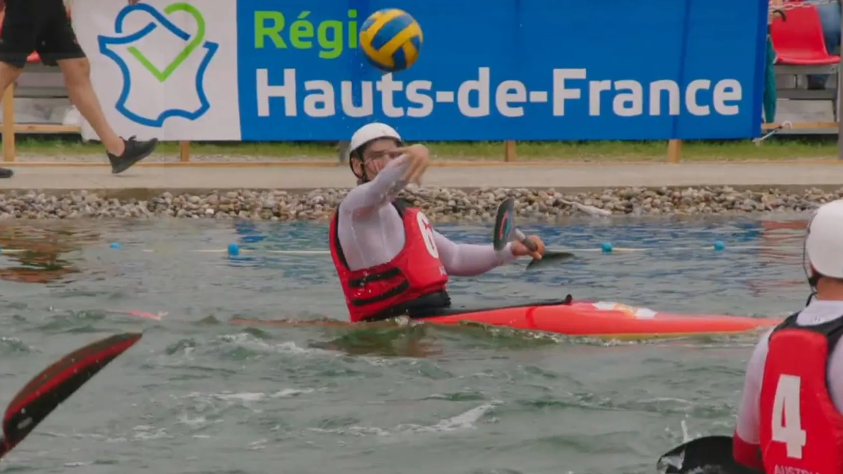El capitán de la selección española de Kayak-polo nos cuenta en qué consiste este deporte El capitán de la selección española de Kayak-polo nos cuenta en qué consiste este deporte