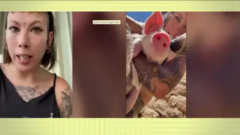 Fanny, la activista que denunciaba violaciones de gallina, pide no comer pollo: "Hay que dejar de comer cadáveres" Fanny, la activista que denunciaba violaciones de gallina, pide no comer pollo: "Hay que dejar de comer cadáveres"